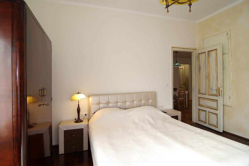 Art Guesthouse Vintage Burgas Exterior photo